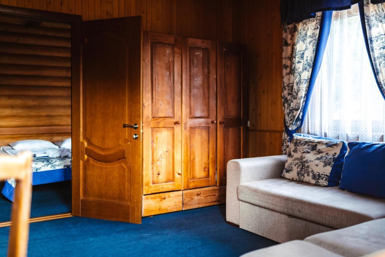 Royal Village Resort Bukovel Bagian luar foto