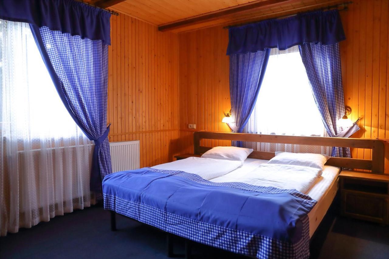 Royal Village Resort Bukovel Bagian luar foto